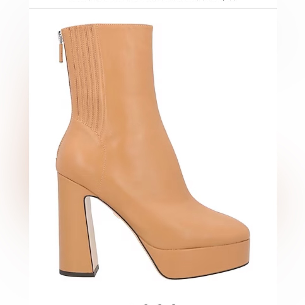 Lola Cruz Ankle Boots